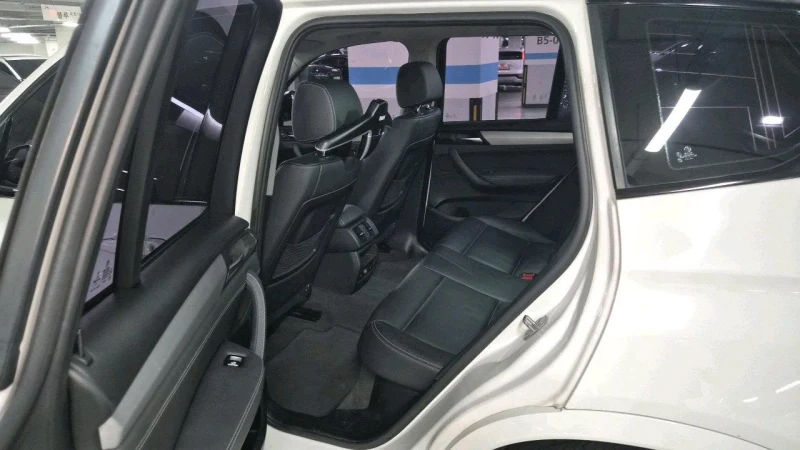 BMW X3 xDrive 20d M Aerodynamic 12
