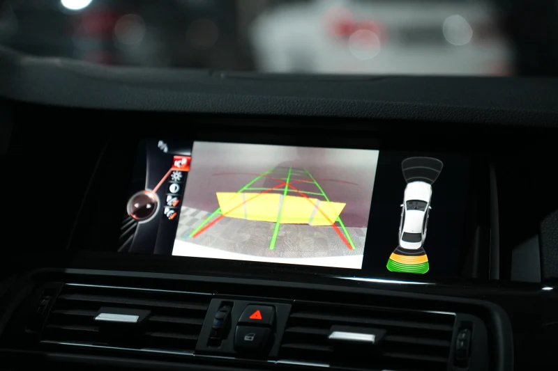 BMW 520d F10 Luxury Line 13