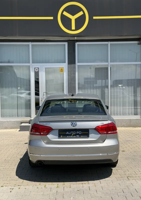 Volkswagen Passat B7 5