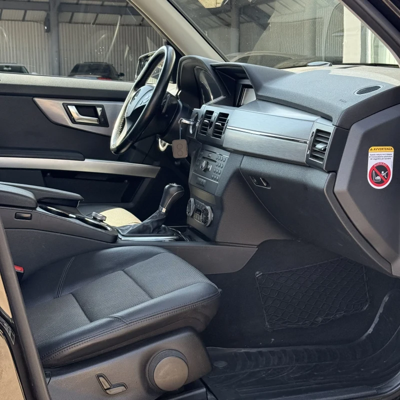 Mercedes-Benz GLK-Class 12