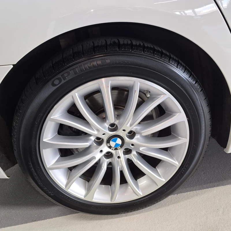 BMW 5-Series 520d Luxury Plus 20