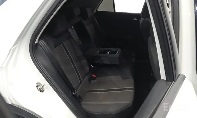 Volkswagen T-Roc 2.0 TDI Style 18