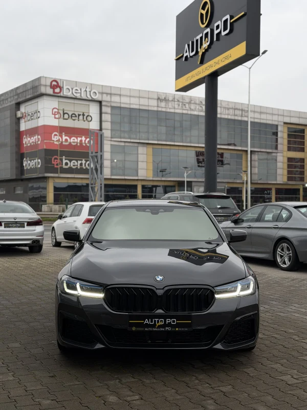 BMW 5-Series 520d M Sport LCI 8