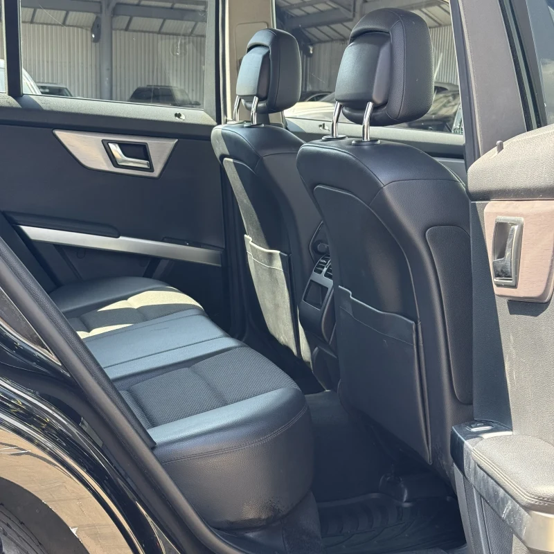Mercedes-Benz GLK-Class 11