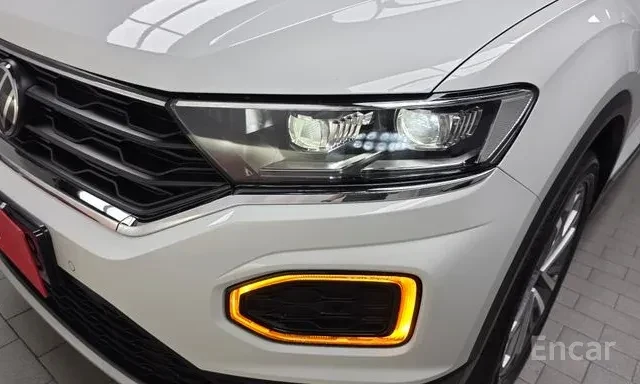 Volkswagen T-Roc 7