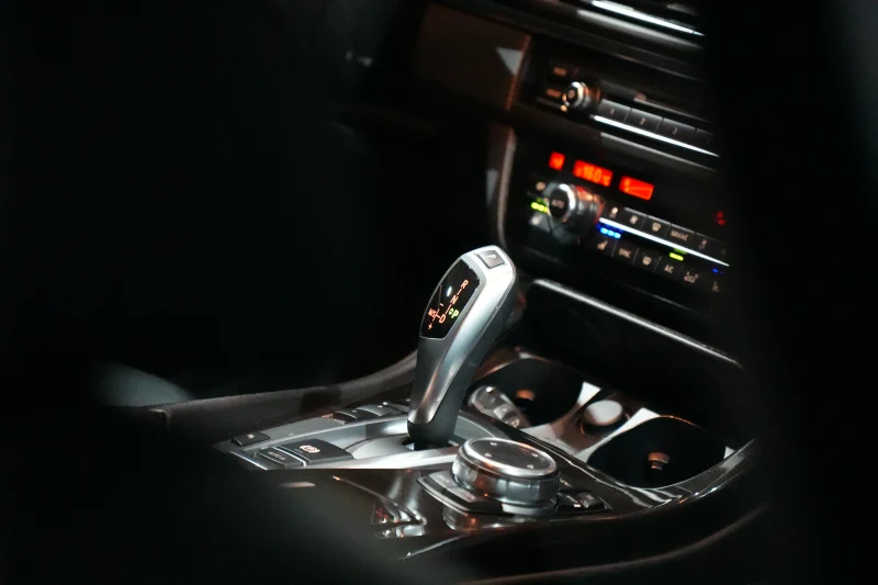 BMW 520d F10 Luxury Line 11