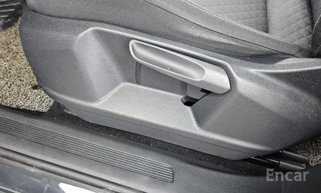 Volkswagen Tiguan 2.0 TDI Premium 33