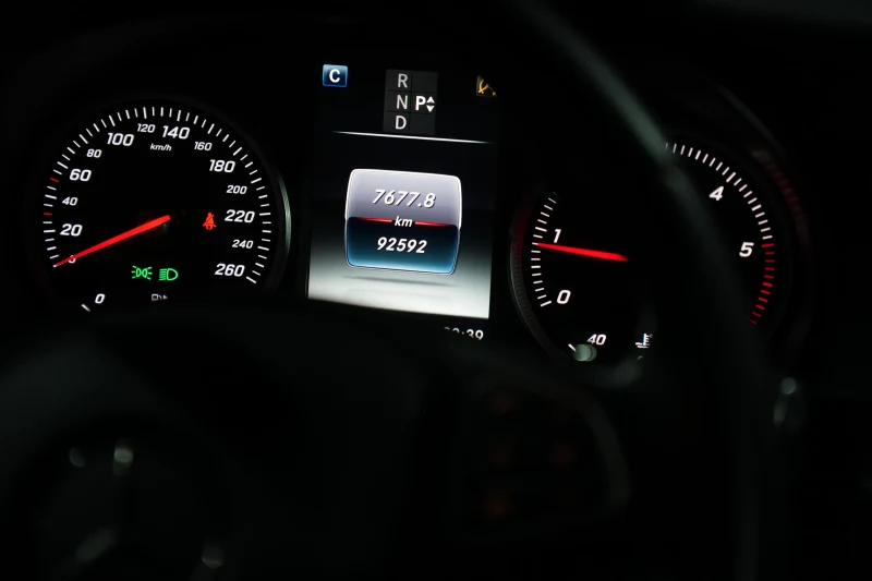Mercedes-Benz C-Class C200 d 9