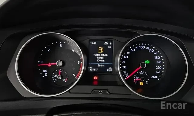 Volkswagen Tiguan 2.0 TDI Premium 11