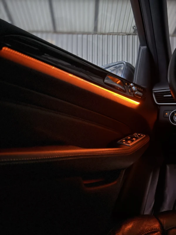 Mercedes-Benz GLE-Class GLE350 d 4MATIC AMG-Line 23