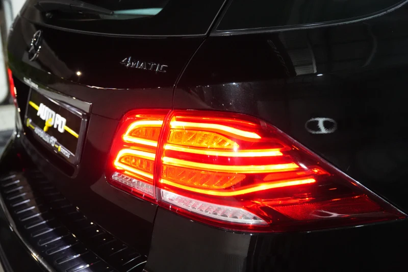 Mercedes-Benz GLE-Class GLE350 d 4Matic AMG-Line 18