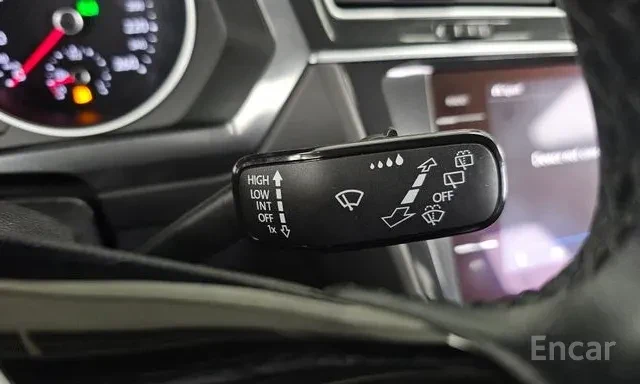 Volkswagen Tiguan 2.0 TDI Premium 24