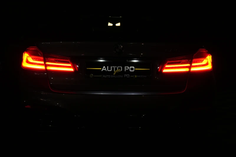 BMW 5-Series 520d G30 M Sport 9