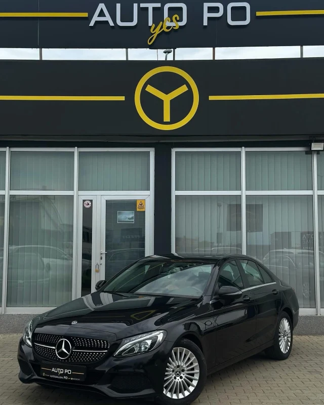 Mercedes-Benz C-Class C200 3
