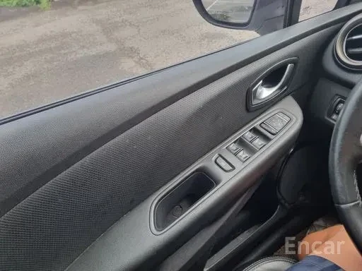 Renault Clio Intens 16