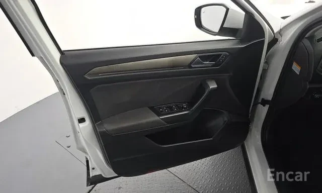 Volkswagen T-Roc 2.0 TDI Style 13