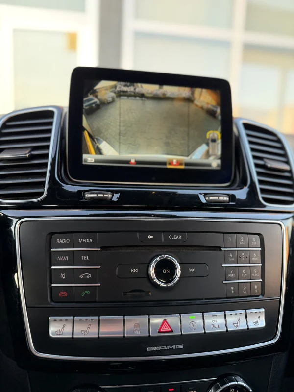Mercedes-Benz GLE-Class GLE350 d 4MATIC AMG-Line 19