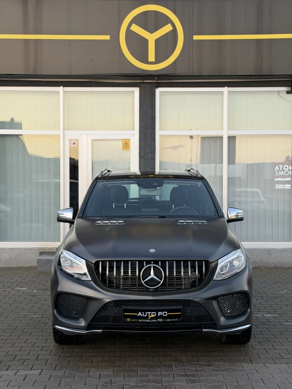 Mercedes-Benz GLE-Class GLE350 d 4MATIC AMG-Line 2