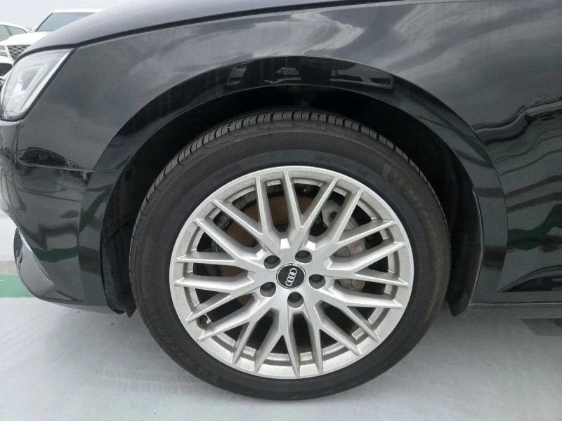Audi A4 35 TDI Quattro Premium 9