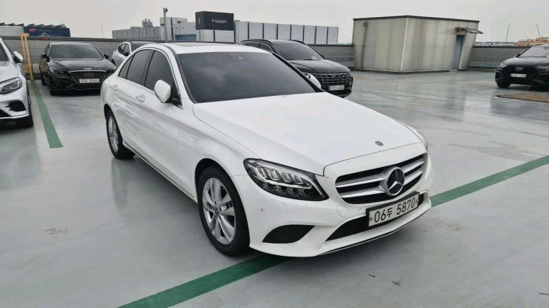 Mercedes-Benz C-Class C220 d Exclusive 7