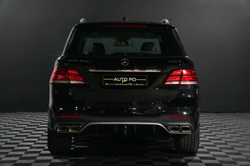 Mercedes-Benz GLE-Class GLE350 d 4Matic AMG-Line 4