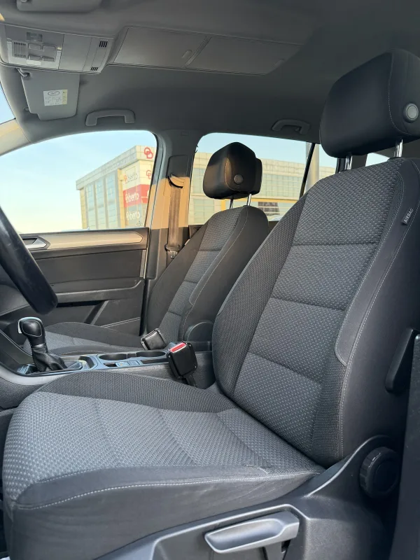 Volkswagen Touran 9