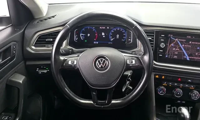 Volkswagen T-Roc 2.0 TDI Style 19