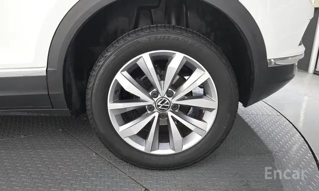 Volkswagen T-Roc 2.0 TDI Style 6