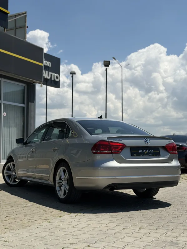 Volkswagen Passat B7 7