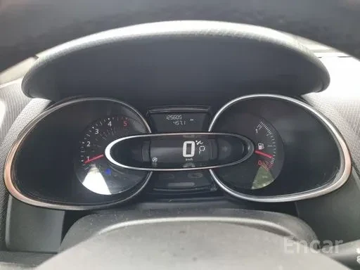 Renault Clio Intens 9
