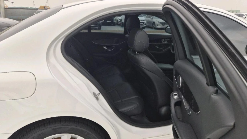 Mercedes-Benz C-Class C220 d Exclusive 10