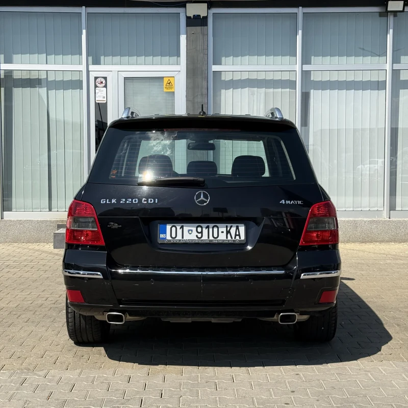 Mercedes-Benz GLK-Class 5