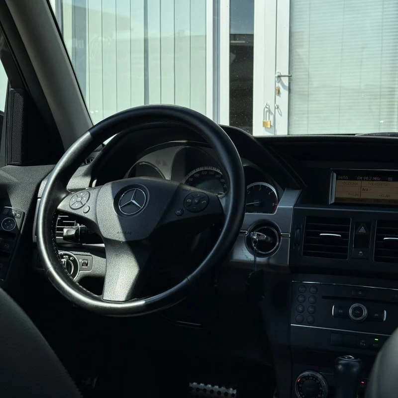 Mercedes-Benz GLK-Class 13