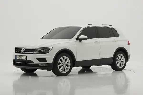 Volkswagen Tiguan 2.0 TDI Premium 2