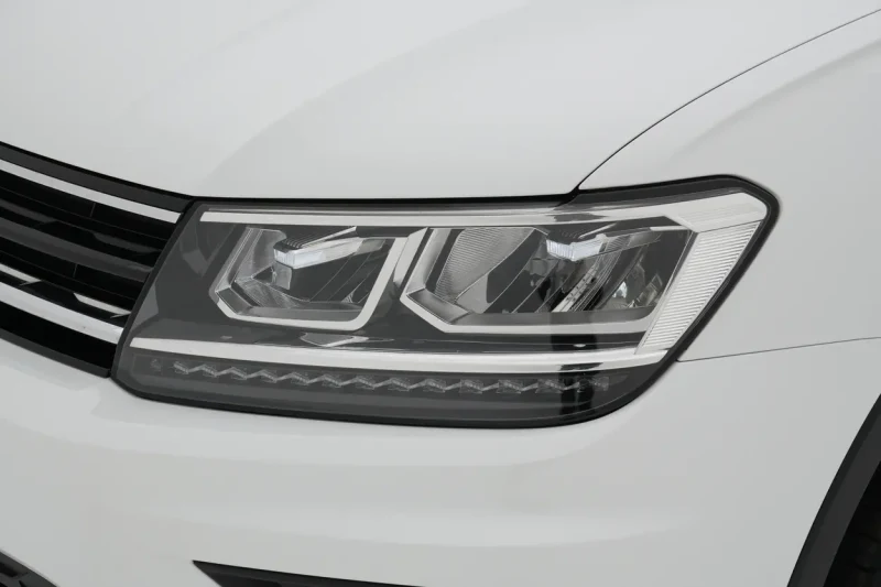 Volkswagen Tiguan 2.0 TDI Premium 9