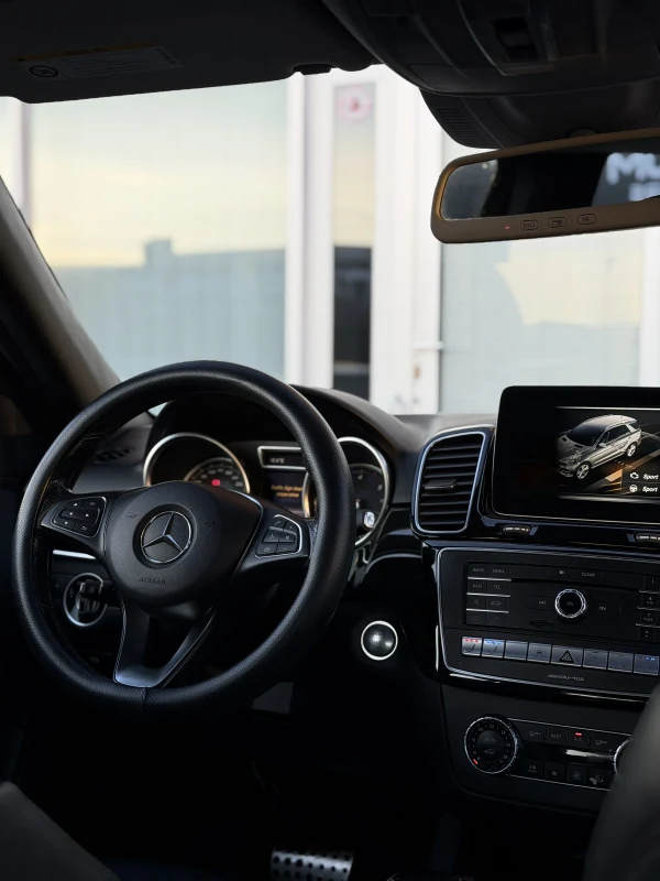 Mercedes-Benz GLE-Class GLE350 d 4MATIC AMG-Line 15
