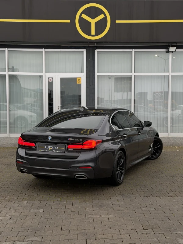 BMW 5-Series 520d M Sport LCI 5