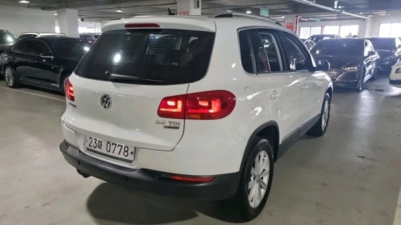 Volkswagen Tiguan 8