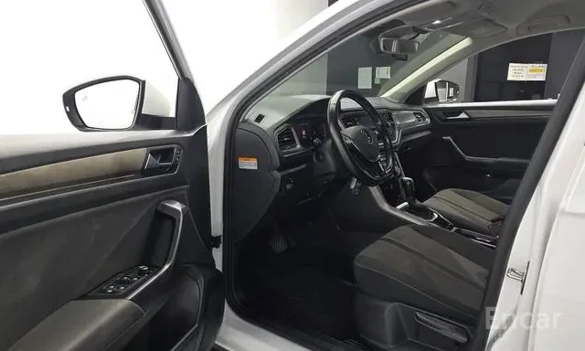 Volkswagen T-Roc 2.0 TDI Style 15