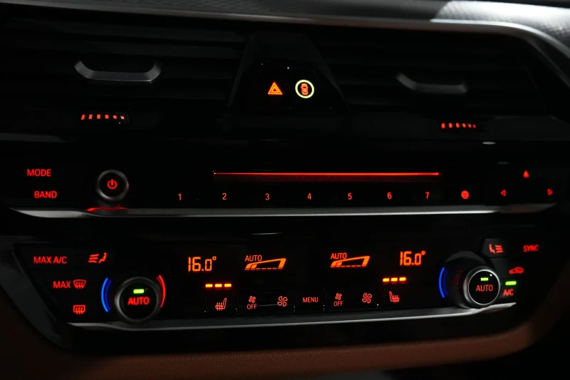 BMW 5-Series 520d G30 M Sport 16