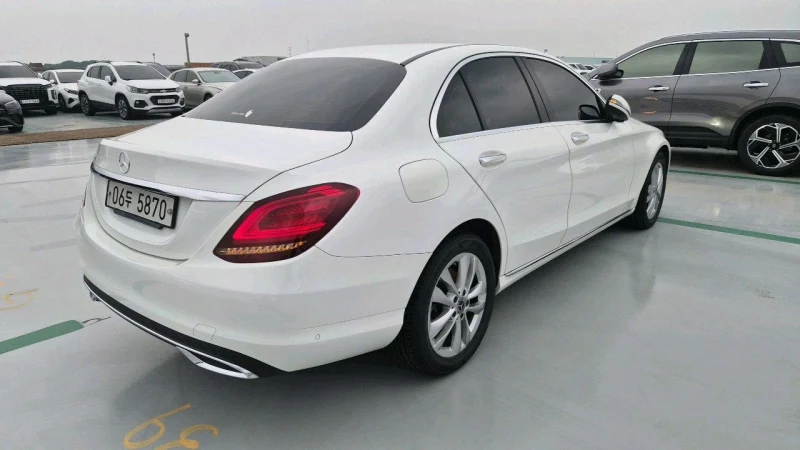 Mercedes-Benz C-Class C220 d Exclusive 5
