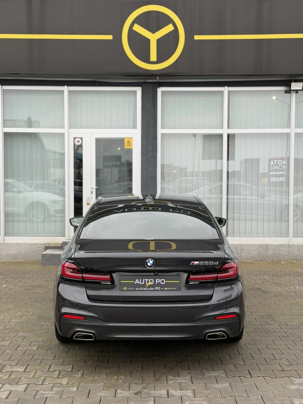 BMW 5-Series 520d M Sport LCI 6