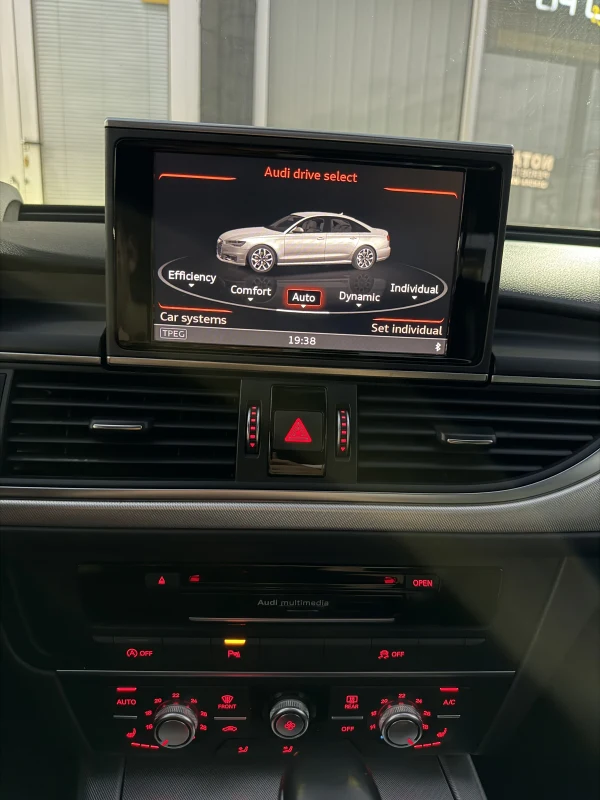 Audi A6 35 TDI Quattro Matrix 16
