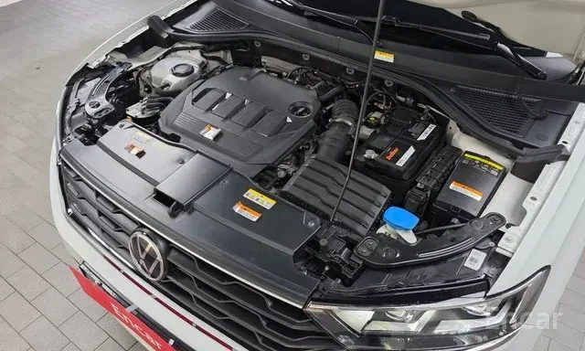 Volkswagen T-Roc 9