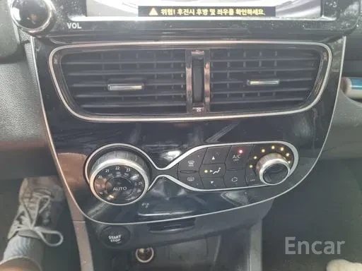 Renault Clio Intens 19