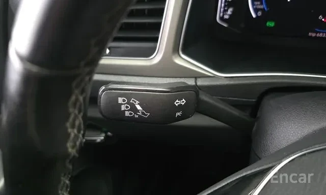 Volkswagen T-Roc 2.0 TDI Style 31