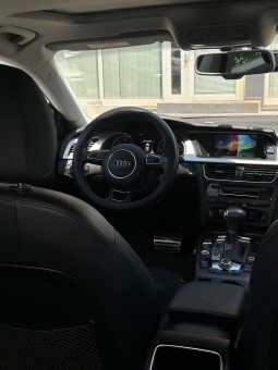 
										Audi A5 35 TDI Quattro Sportback full									