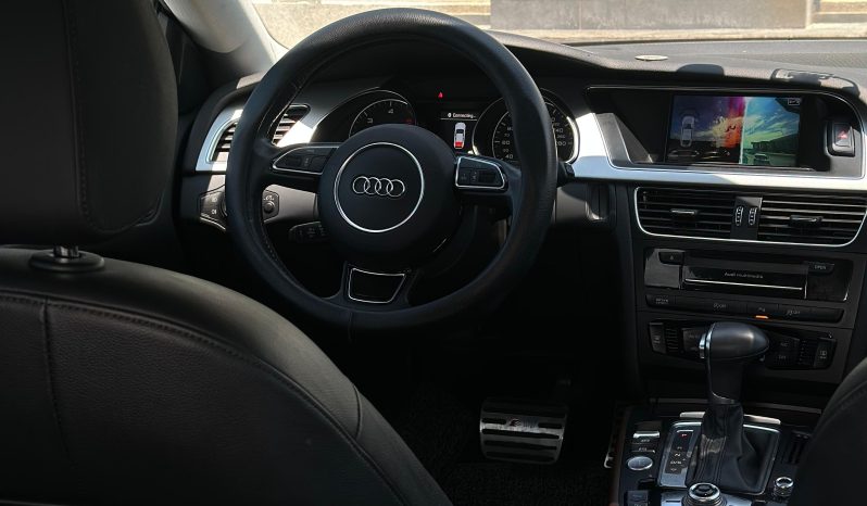 
								Audi A5 35 TDI Quattro Sportback full									