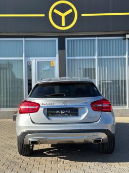 
										Mercedes Benz GLA200d 4Matic full									