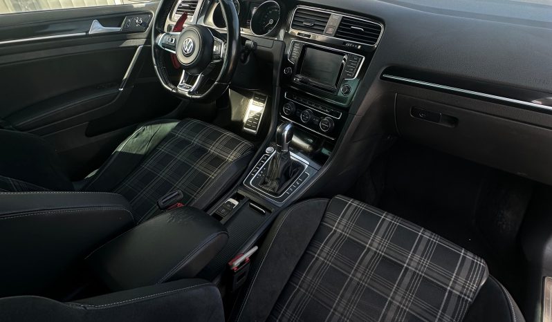 
								VW Golf 7 GTD full									